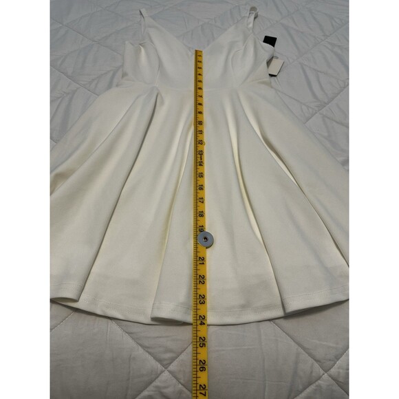 NWT Lulus Bon Appetit Ivory White Skater Dress Size Medium, Ponte Knit - Picture 4 of 11